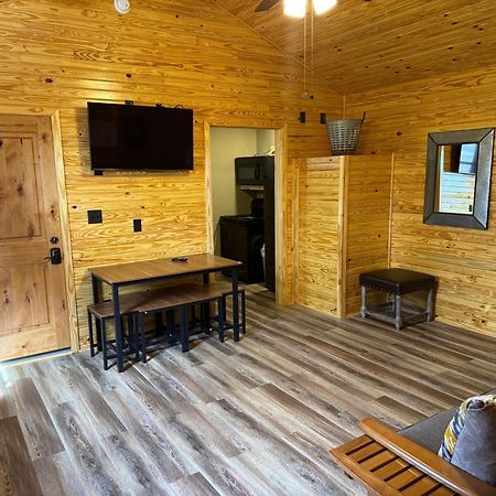 Kick Back Ranch Hotel Ramer Ngoại thất bức ảnh
